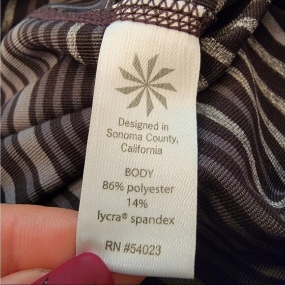 Athleta | Chaturanga Tight Black Gray Colorblock Striped Leggings Size XS - Picture 7 of 8